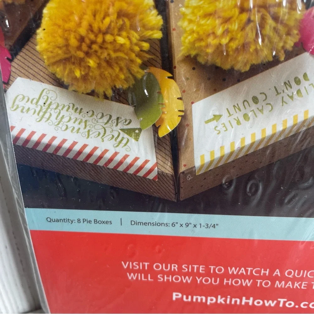 Paper Pumpkin 8 Pie To Go Containers Boxes Cardboard PomPoms Kit New NIP
